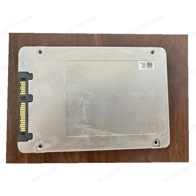 SSD in  Tel 800G SSD Enterpris - đánh giá và giá Sata Ssd